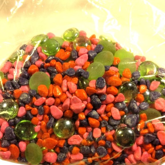 Multicolored Aquarium Stones Fish Tank Rock Gravel Glass Pink Blue Green 2 lb - Picture 2 of 4